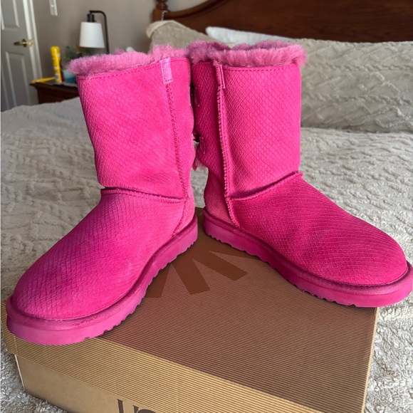 UGG Pink Bailey bow boots for women - Picture 6 of 11